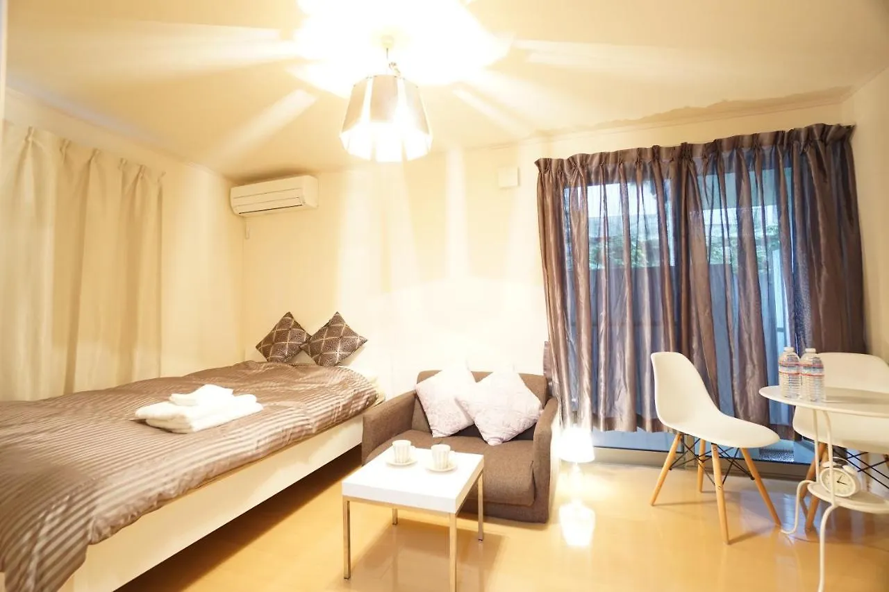 Apartment 横浜ザ・アパートメント Yokohama